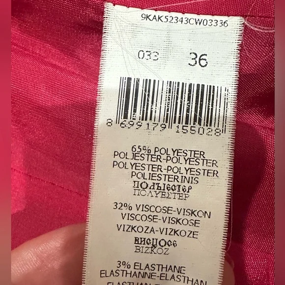 đź–¤Koton Elegant Two-Piece Gray & White Skirt Suit with Fuchsia Lining | Size 4đź–¤ - Picture 8 of 8